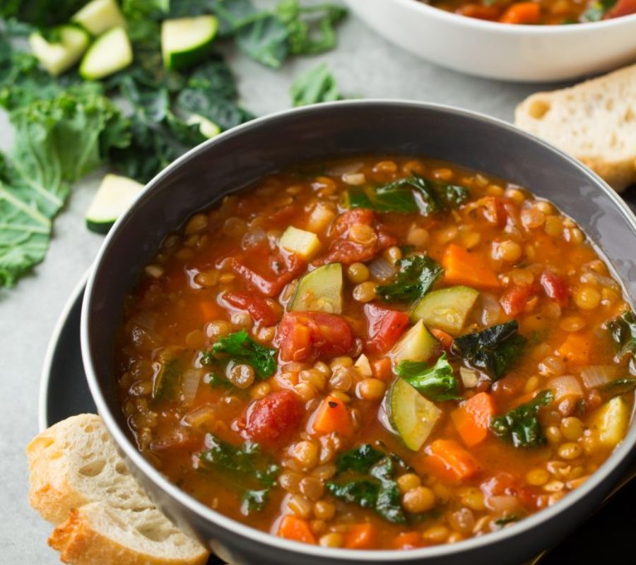 Winter Veggie & Lentil Soup