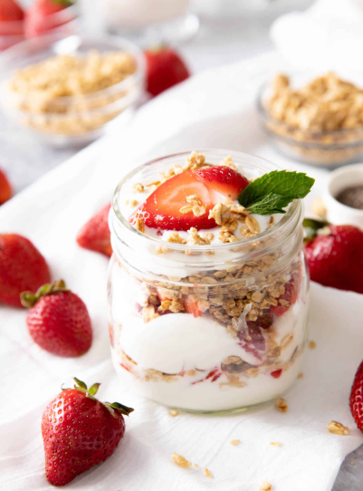 Strawberry Yogurt Parfait